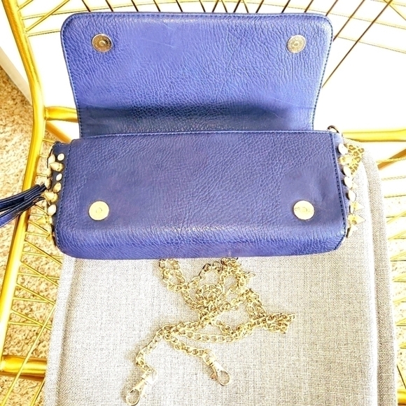 Haley's Heart | Navy Blue Spiked Clutch - Picture 8 of 9